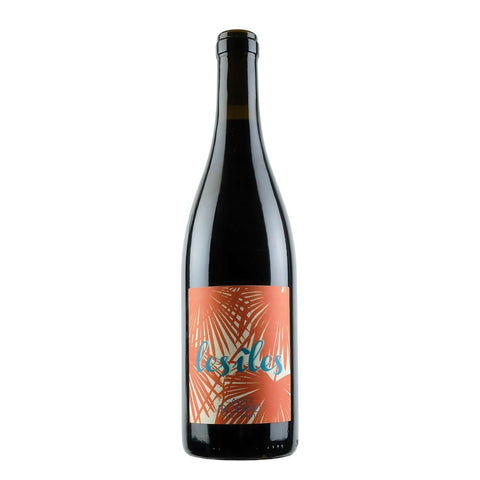 Bottle shot of Les Iles Grolleau, produced by Domaine Bobinet, buy classic and natural wine online on Primal Wine, the best wine shop in the United States – primalwine.com