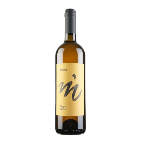 Bottle shot of Cantina Margò Regio Bianco, produced by Cantina Margò, buy classic and natural wine online on Primal Wine, the best wine shop in the United States – primalwine.com