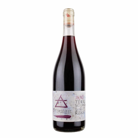 Bottle shot of Muké Cabernet Sauvignon 2021, produced by Viteadovest, buy classic and natural wine online on Primal Wine, the best wine shop in the United States – primalwine.com