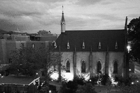 Black and white photo of Santa Fe