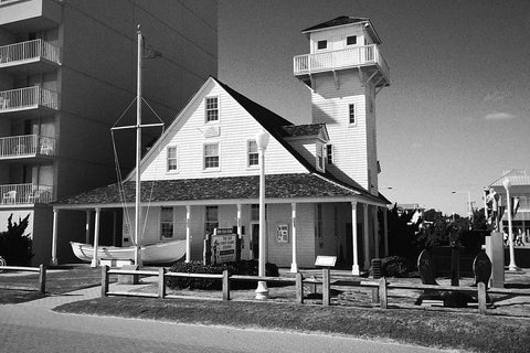 Black and white photo of Virginia Beach