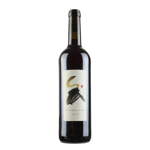 Bottle shot of On Verra la Mer, produced by Les Cigales dans la Fourmilière, buy classic and natural wine online on Primal Wine, the best wine shop in the United States – primalwine.com