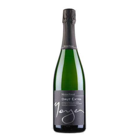 Bottle shot of Meyer-Fonne Brut Extra Cremant d'Alsace - primalwine.com
