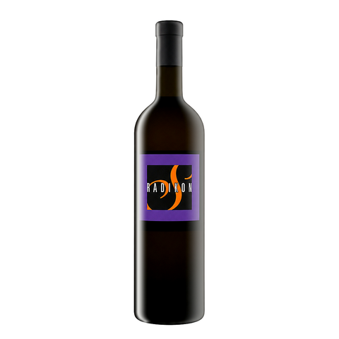 Radikon Slatnik Chardonnay Orange 2022 from Friuli–Venezia Giulia, Italy, showcases a unique orange wine style