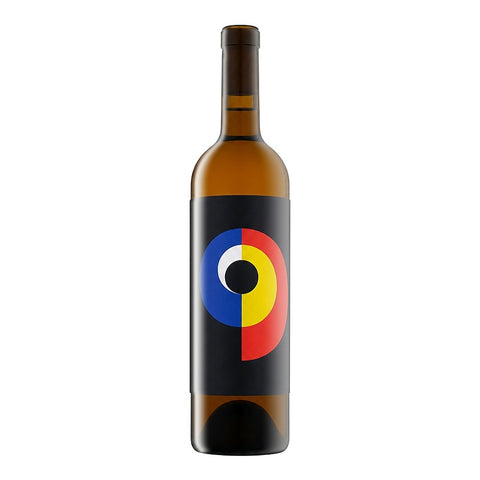 Recerca Voltor 2022 Orange Wine by Domaine Majas, a blend of Macabeu and Muscat d'Alexandrie from Côtes Catalanes, France
