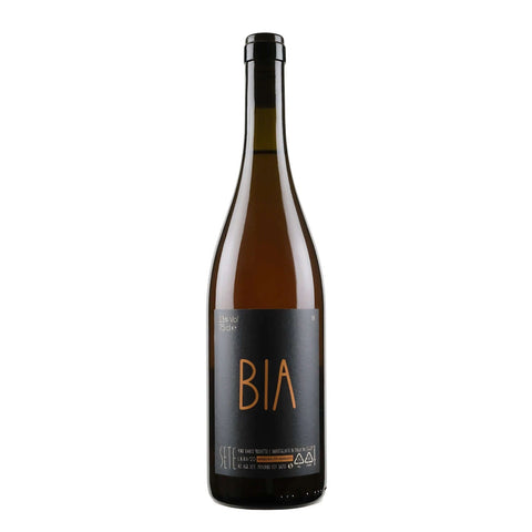 Bottle shot of Sete Bia Orange, produced by Sete Vini Naturali, buy classic and natural wine online on Primal Wine, the best wine shop in the United States – primalwine.com