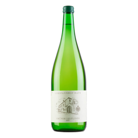 Bottle shot of Gruner Veltliner, produced by Vorspannhof Mayr, buy classic and natural wine online on Primal Wine, the best wine shop in the United States – primalwine.com