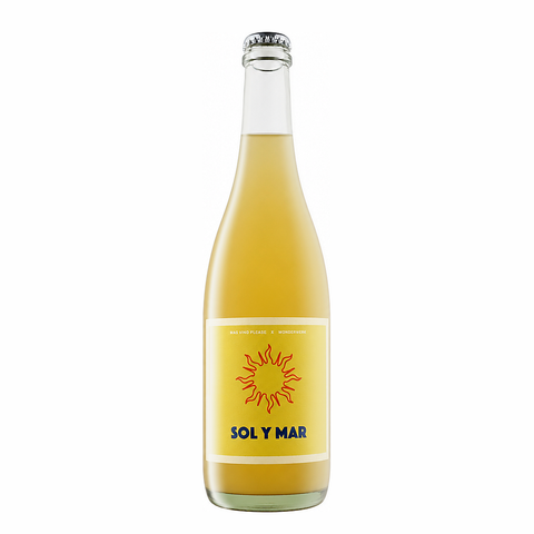 Wonderwerk x Mas Vino Please Sol y Mar 2024 is a light-bodied white wine from California, blending Albariño, Riesling, and Sauvignon Blanc
