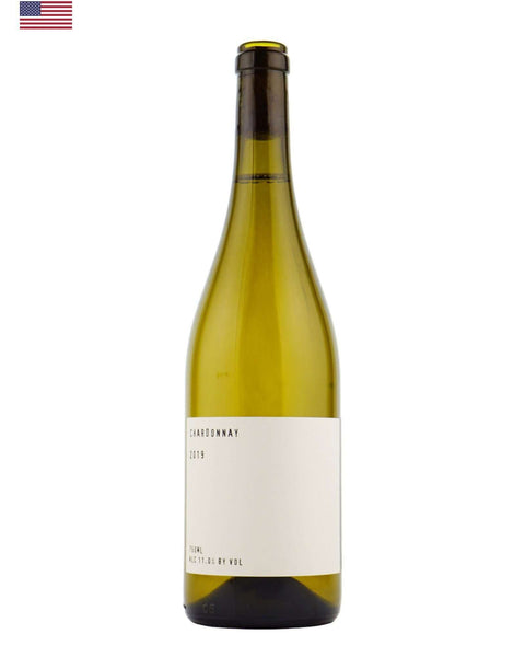 Wild Arc Farm Chardonnay 2019 from New York, USA, a natural white wine with vibrant acidity and mineral notes